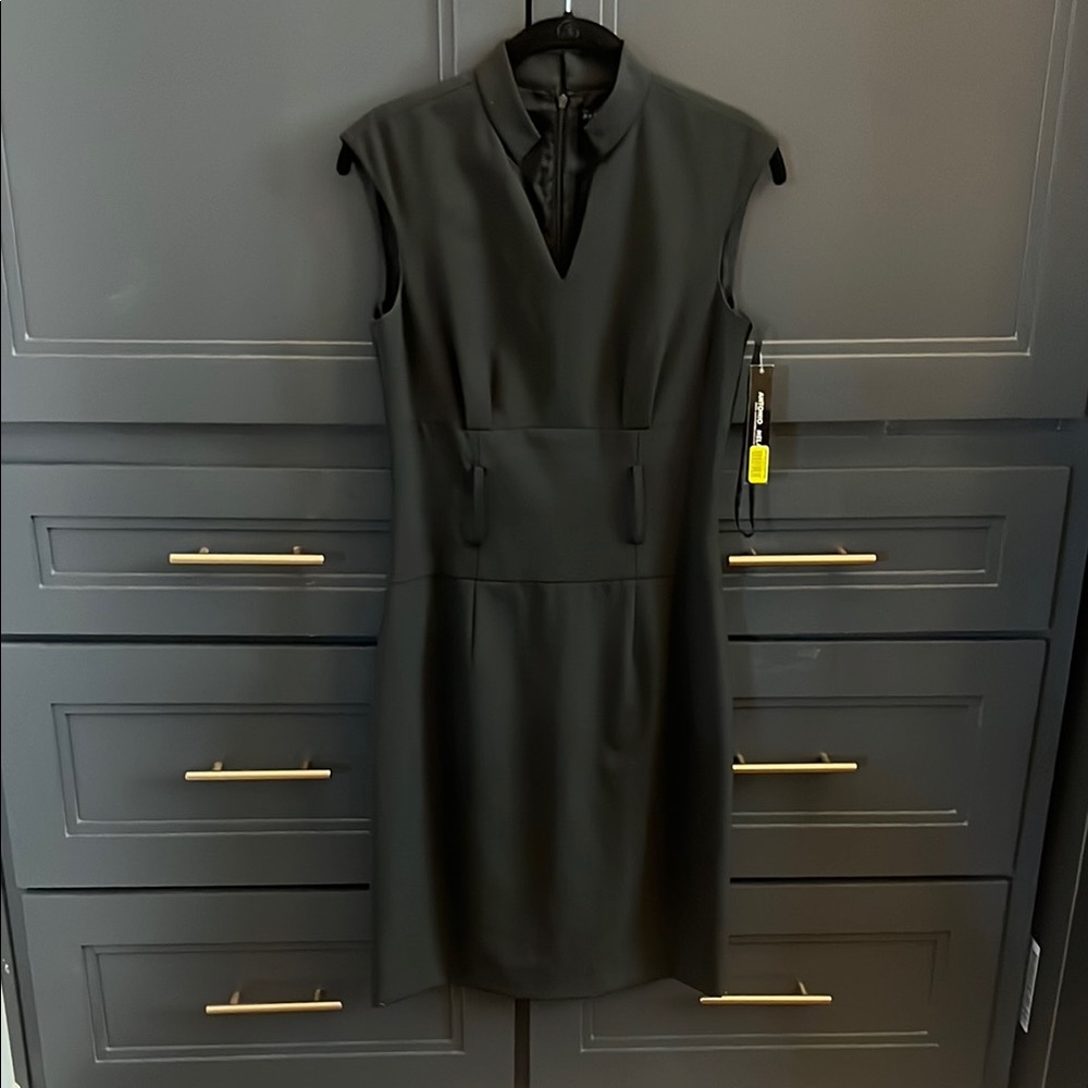 Antonio Melani Black Zippered Garment